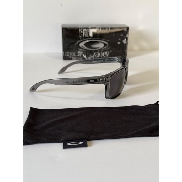 Oakley Holbrook Smoke Gray Frame 9102  Prizm Polarized Black - Picture 5 of 7